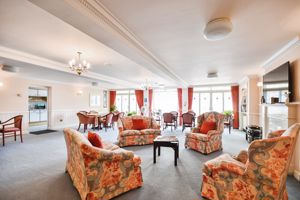 RESIDENTS LOUNGE- click for photo gallery